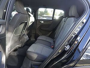 Volvo  B3 Mild-Hybrid Benzin Core/360°/BLIS