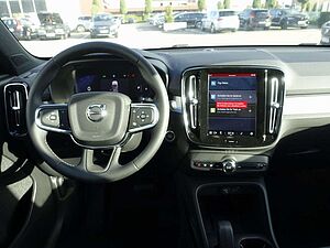Volvo  B3 Mild-Hybrid Benzin Core/360°/BLIS