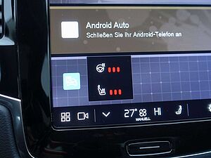 Volvo  Ultra T8 AWD/FourC/AHK/HeadUP/Pano/360°/BLS