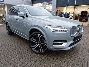 Volvo  Ultra T8 AWD/FourC/AHK/HeadUP/Pano/360°/BLS