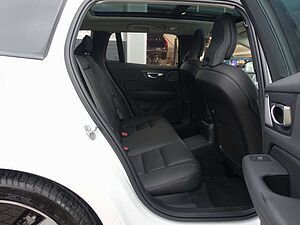 Volvo  Ultra, T6 AWD Plug-in Hybrid/360°/BLIS/B&W