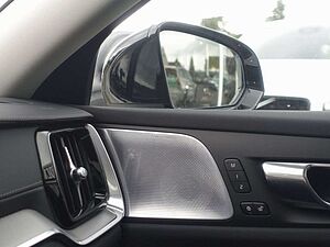 Volvo  Ultra, T6 AWD Plug-in Hybrid/360°/BLIS/B&W