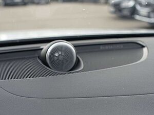 Volvo  Ultra, T6 AWD Plug-in Hybrid/360°/BLIS/B&W