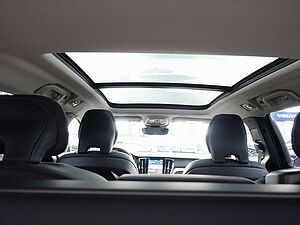 Volvo  Ultra, T6 AWD Plug-in Hybrid/360°/BLIS/B&W