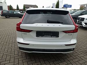 Volvo  Ultra, T6 AWD Plug-in Hybrid/360°/BLIS/B&W