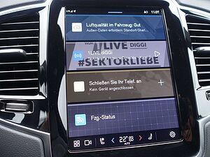 Volvo  Plus Dark T8 AWD Plug-inHybrid/AHK/360°/H&K