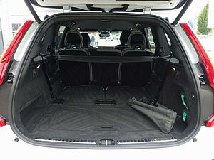 Volvo  Plus Dark T8 AWD Plug-inHybrid/AHK/360°/H&K