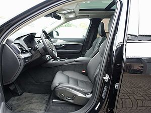 Volvo  Ultra Dark T8 AWD/HeadUP/360°/Pano/H&K/AHK