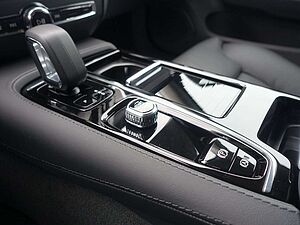 Volvo  Plus Dark T6 AWD Recharge PANO/BLIS/360°KAM