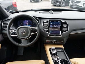 Volvo  Plus Bright T8 AWD Plug-In B&W/HUD/PANORAMA