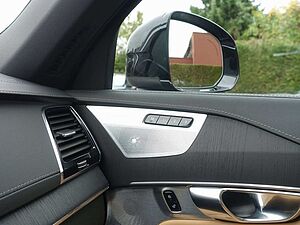 Volvo  Plus Bright T8 AWD Plug-In B&W/HUD/PANORAMA