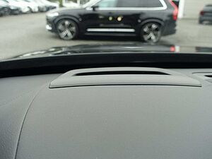 Volvo  Plus Bright T8 AWD Plug-In B&W/HUD/PANORAMA