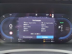 Volvo  Plus Bright T8 AWD Plug-In B&W/HUD/PANORAMA