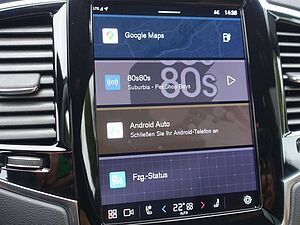 Volvo  Plus Bright T8 AWD Plug-In B&W/HUD/PANORAMA