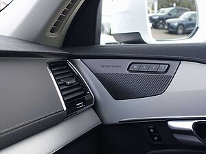 Volvo  Plus T8 AWD Plug-in Hybrid/360°Cam/HeadUp