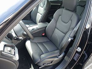 Volvo  Ultra T8 AWD Plug-in Hybrid/Pano/H&K