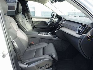 Volvo  Ultra Dark T8 AWD Plug-in Hybrid/AHK/HeadUP