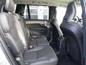 Volvo  Ultra Dark T8 AWD Plug-in Hybrid/AHK/HeadUP
