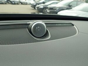 Volvo  T8 AWD Ultimate Dark/360°/B&W/FourC/AHK