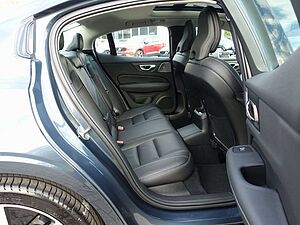 Volvo  Recharge Ultimate T8 AWD/360°Cam/Massage/B&W