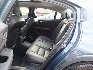 Volvo  Recharge Ultimate T8 AWD/360°Cam/Massage/B&W