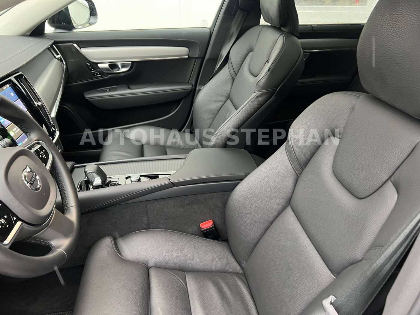 Volvo  Plus B4 D AWD Geartronic -33%