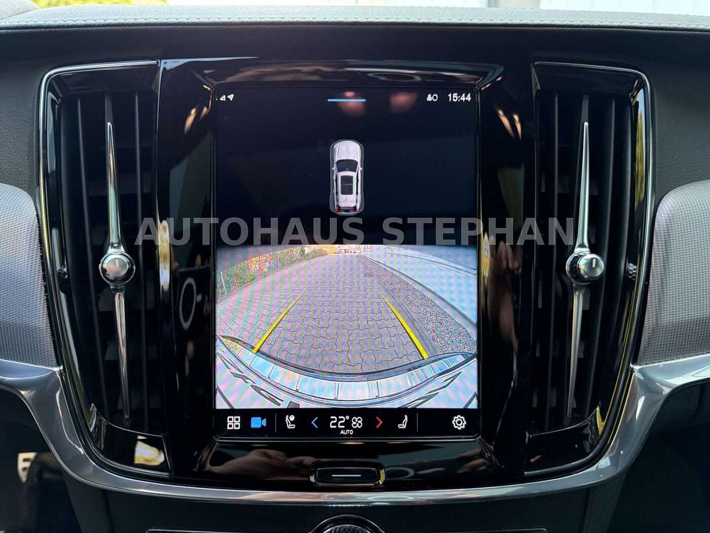 Volvo  Recharge T6 AWD Geartronic R-Design GARANTIE