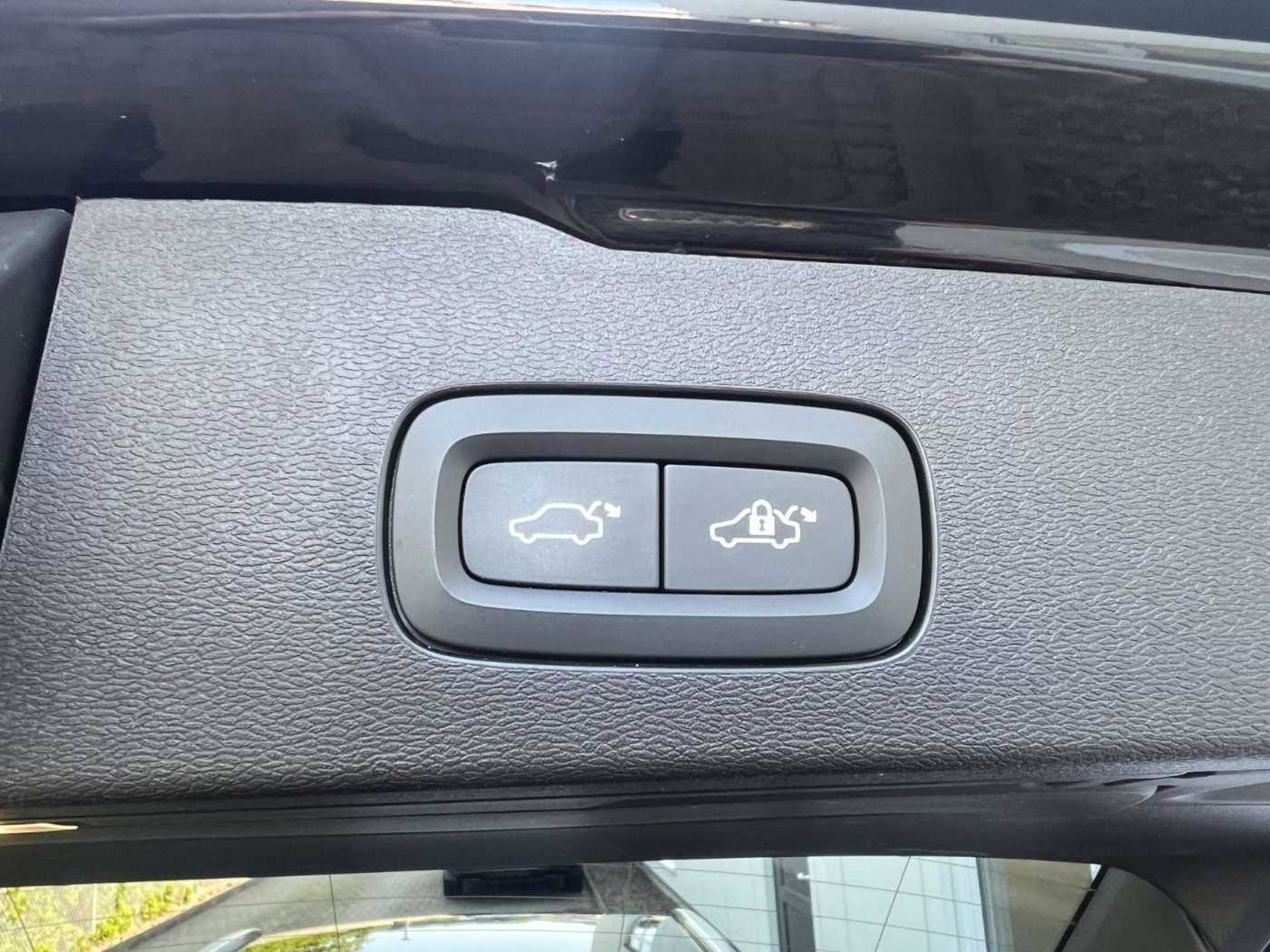 Volvo  B4 Diesel PLUS Bright -31%