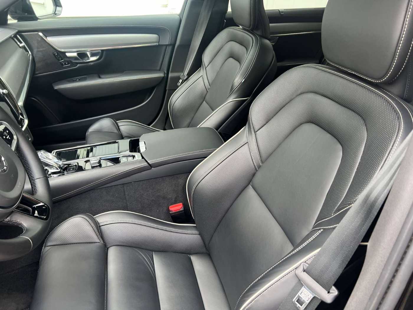 Volvo  Recharge T8 AWD PLUS DARK GARANTIE -39%