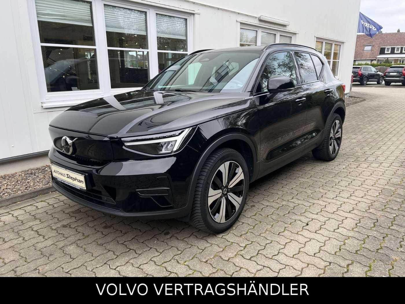 Volvo  Recharge Twin Engine AWD Core GARANTIE