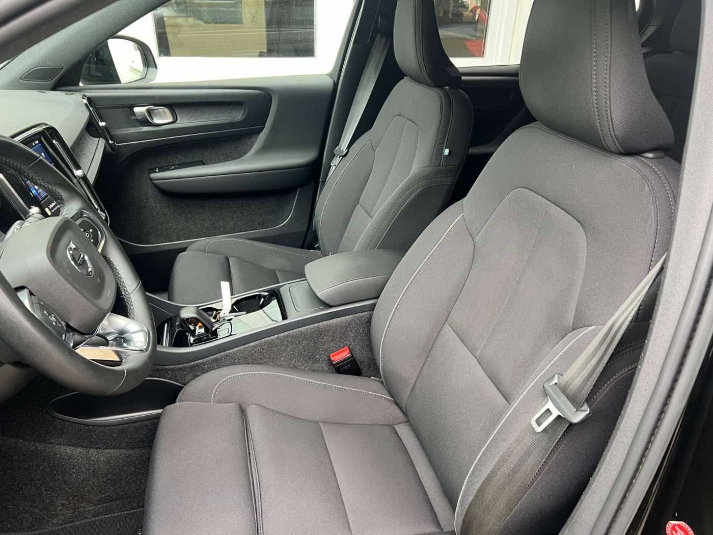 Volvo  Recharge Twin Engine AWD Core GARANTIE
