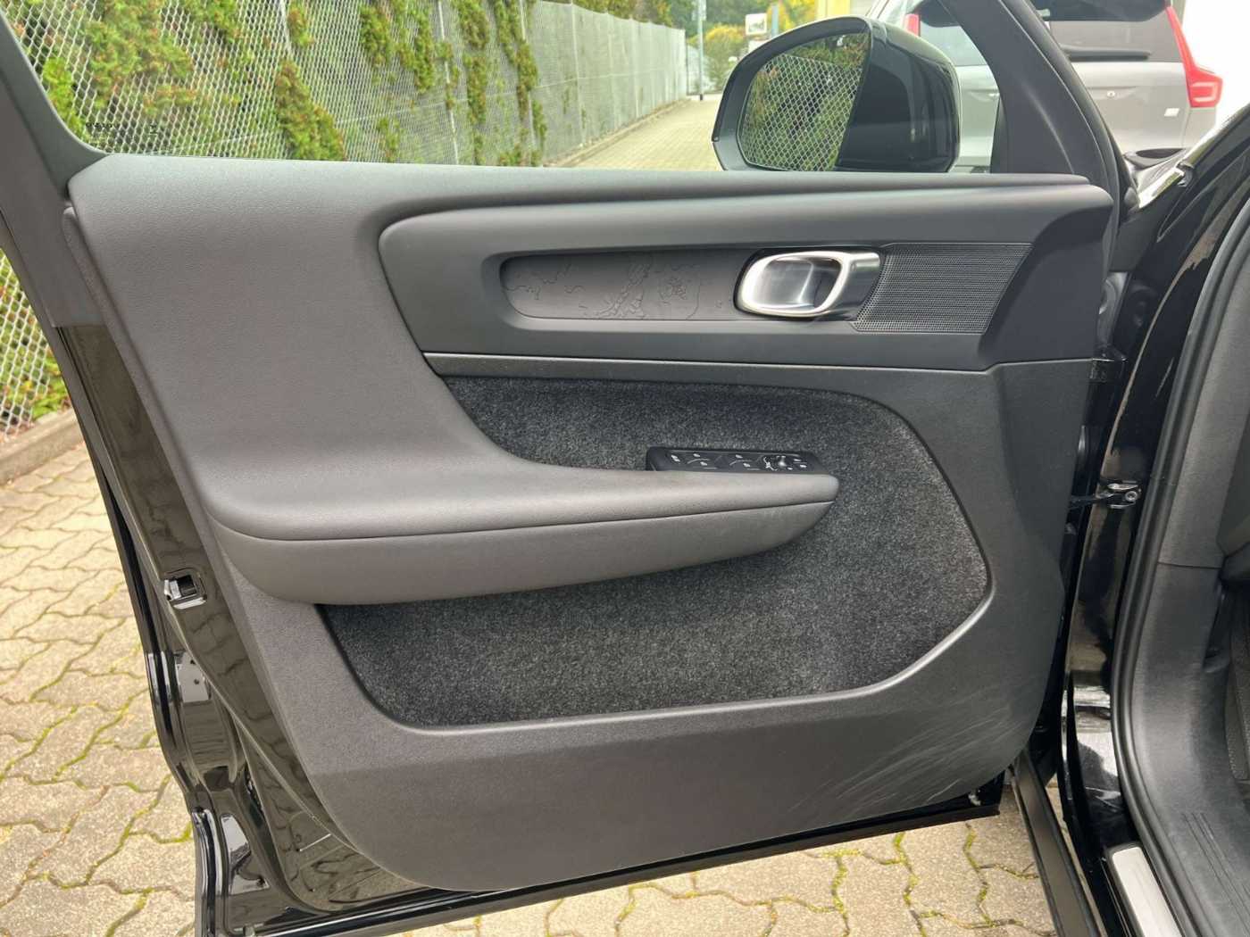Volvo  Recharge Twin Engine AWD Core GARANTIE