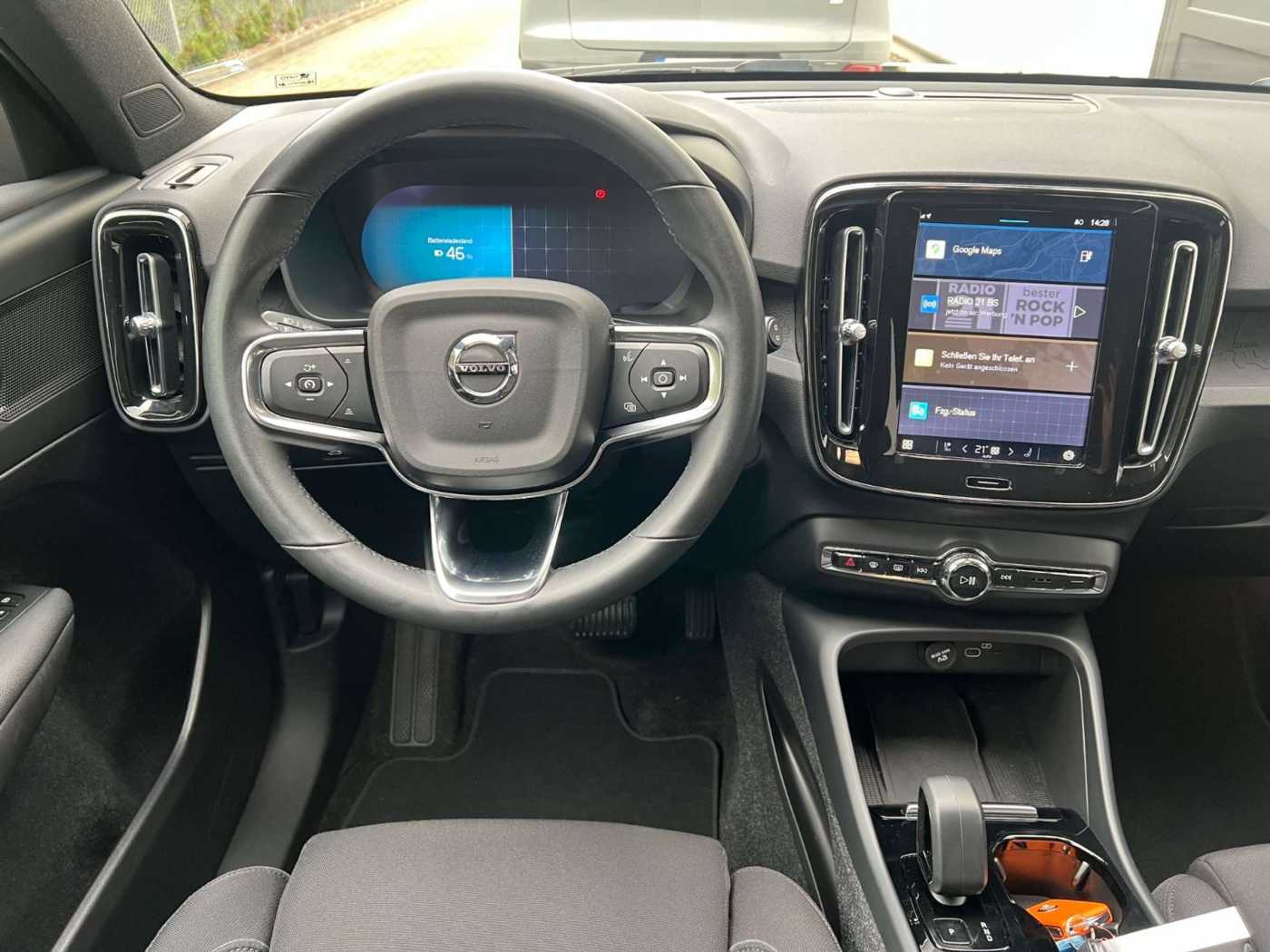Volvo  Recharge Twin Engine AWD Core GARANTIE