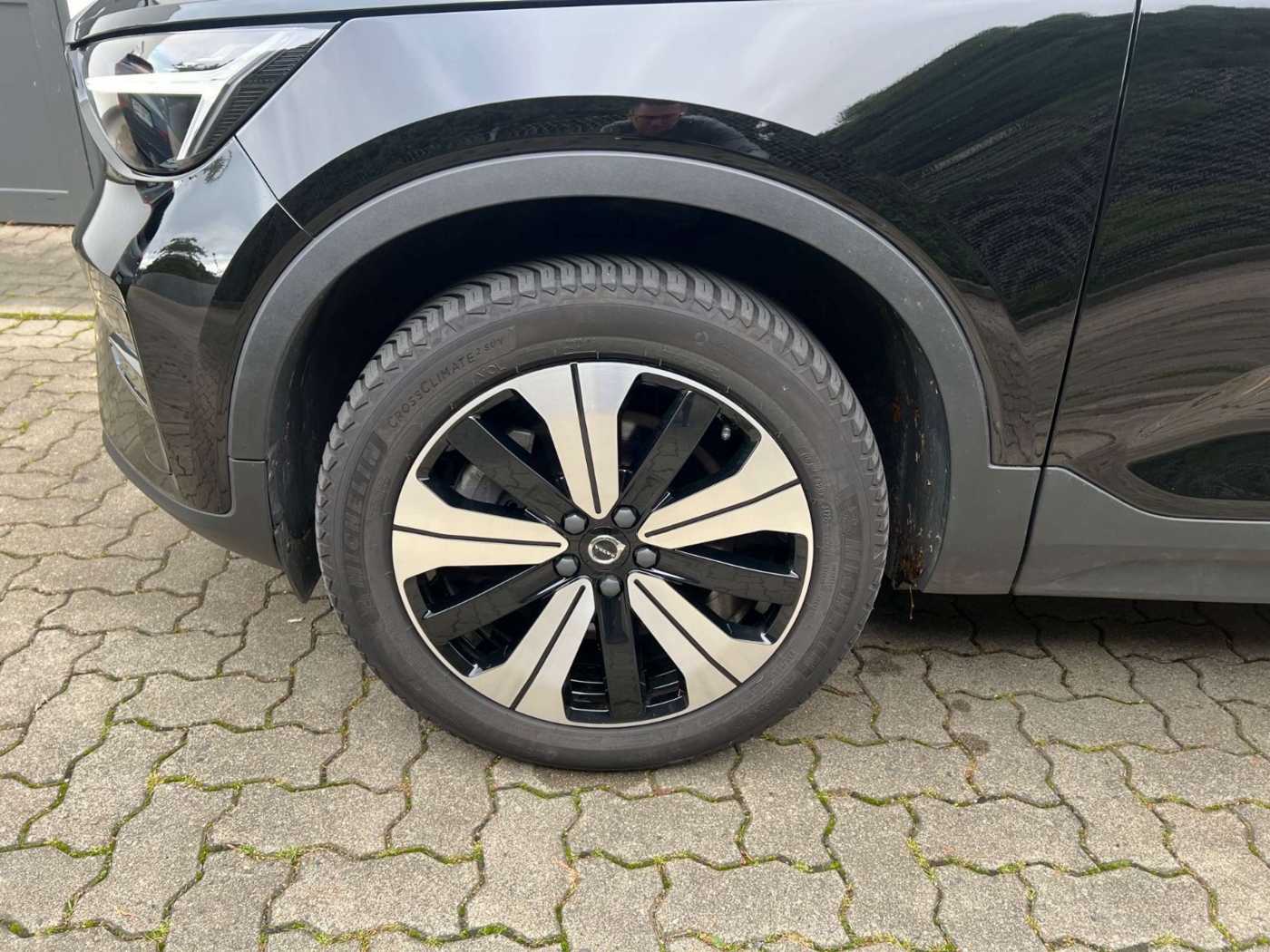 Volvo  Recharge Twin Engine AWD Core GARANTIE