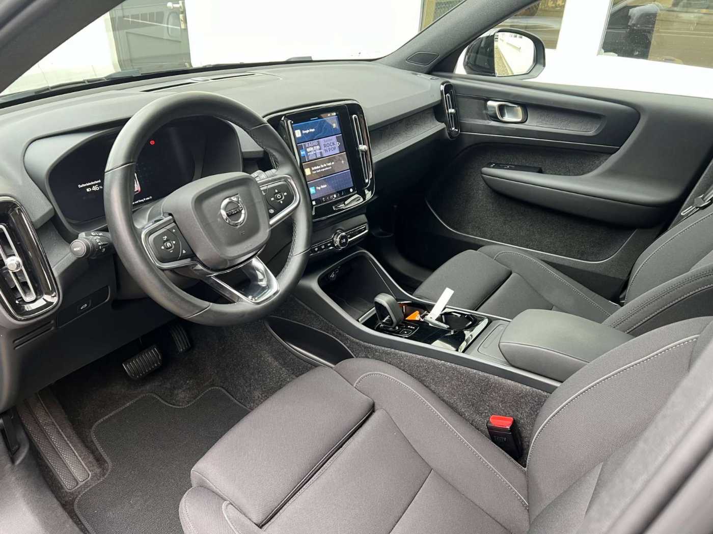 Volvo  Recharge Twin Engine AWD Core GARANTIE
