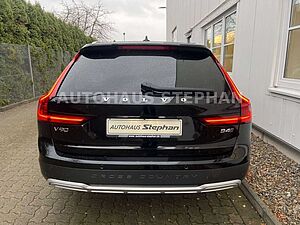 Volvo  Plus B4 D AWD Geartronic -33%