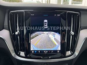Volvo  B5 AWD Automatik Ultimate Dark Garantie