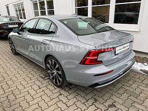 Volvo  B5 AWD Automatik Ultimate Dark Garantie