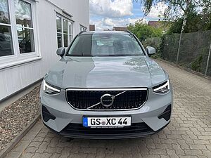 Volvo  B3 Autom. Essential MY25 NAVI KAMERA