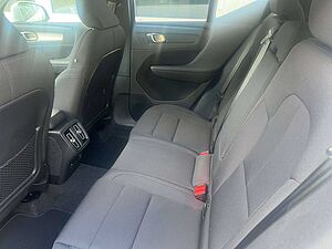 Volvo  T2 Momentum Pro NAVI GARANTIE