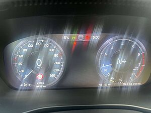 Volvo  T2 Momentum Pro NAVI GARANTIE