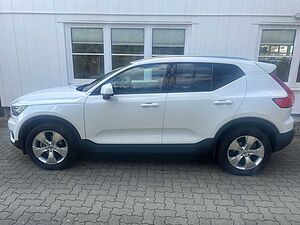 Volvo  T2 Momentum Pro NAVI GARANTIE