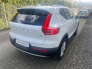 Volvo  T2 Momentum Pro NAVI GARANTIE