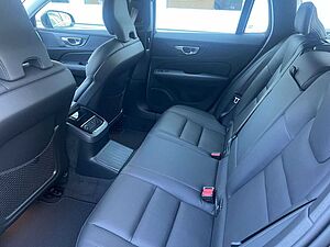 Volvo  Recharge T8 AWD Geartronic PLUS DARK -35%