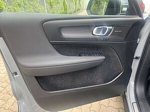 Volvo  B3 Geartronic Plus Dark GARANTIE