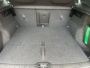 Volvo  B3 Geartronic Plus Dark GARANTIE