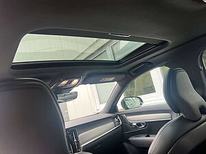 Volvo  Recharge T8 AWD PLUS DARK GARANTIE -39%