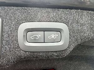 Volvo  Recharge T8 AWD PLUS DARK GARANTIE -39%