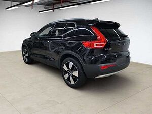 Volvo  T3 Automatik  Momentum Pro AHK GARANTIE