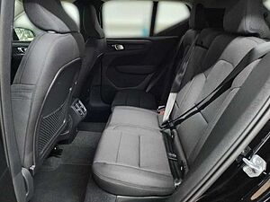 Volvo  T3 Automatik  Momentum Pro AHK GARANTIE